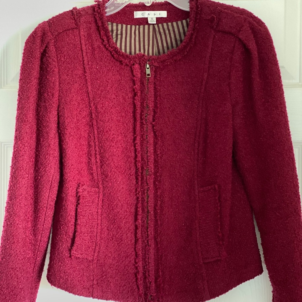 Cabi wine color hip length jacket size 6.